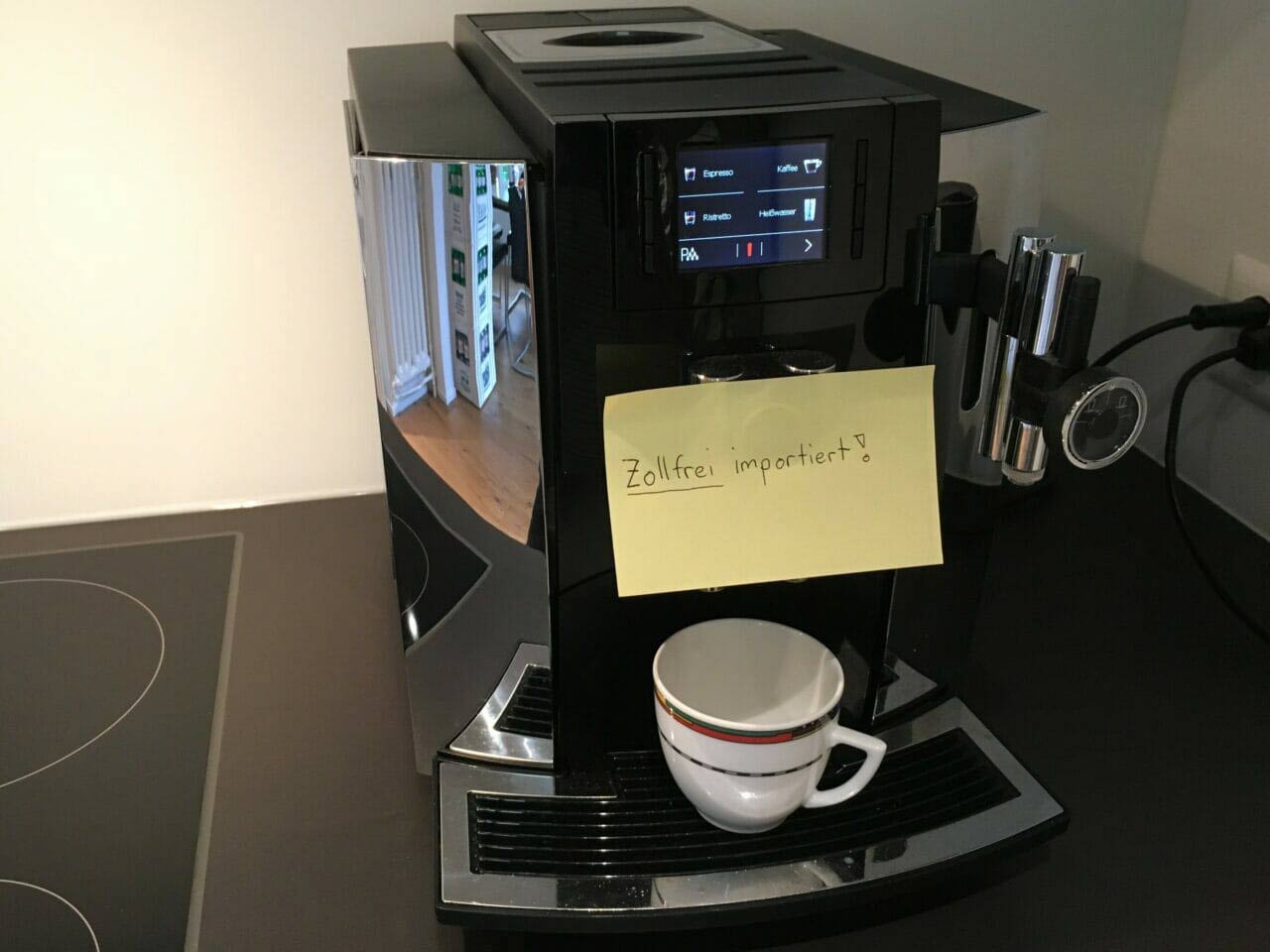 Kaffemaschine mit Notiz
